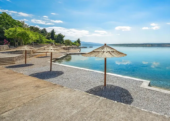 Ivan-2 By Interhome * Maslenica