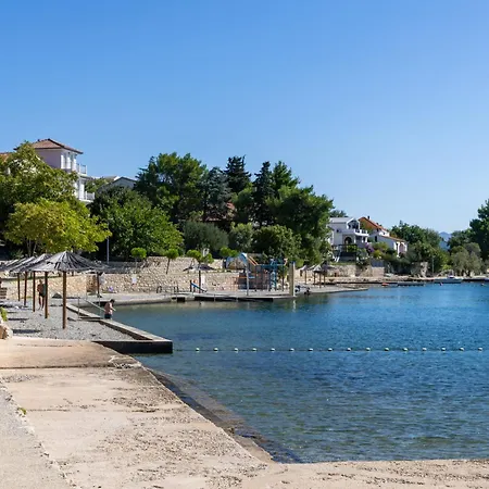 Daire Ivan-2 By Interhome Maslenica