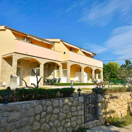 Ivan-2 By Interhome * Maslenica