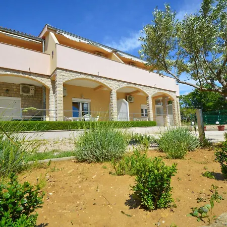 Apartament Ivan-2 By Interhome