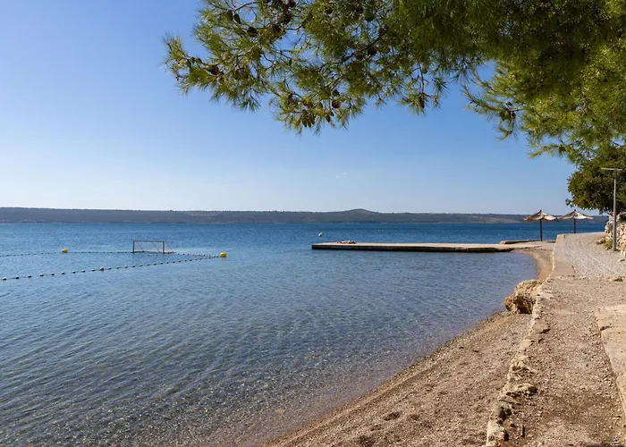 Ivan-2 By Interhome Maslenica