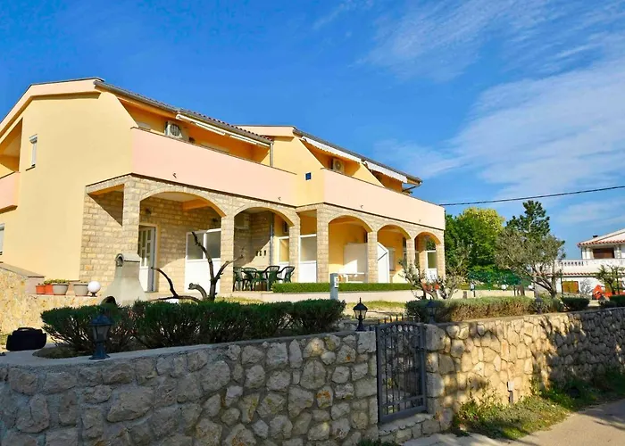 Ivan-2 By Interhome * Maslenica